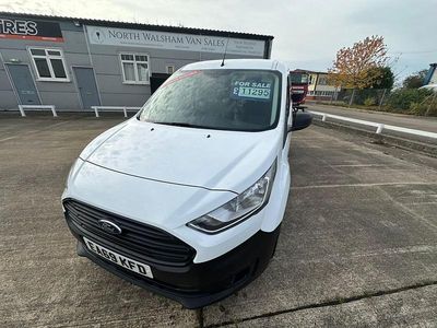 Used Ford Transit Connect 100 HP (73 kW) 2019 White MPV