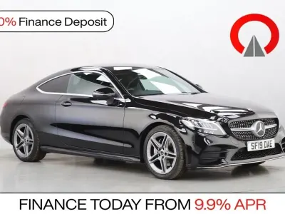 Używany Mercedes C220 AMG line 194 KM (142 kW) 2019 Czarny Coupe
