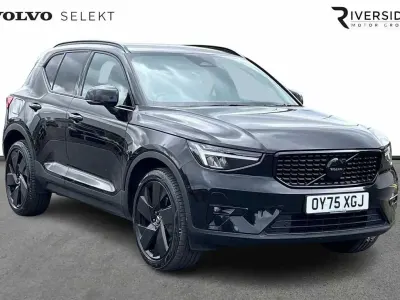 Used Volvo XC40 Plus 197 HP (144 kW) 2025 Onyx black SUV