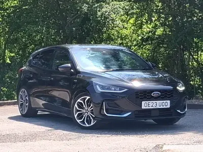 Used Ford Focus ST-Line 120 HP (88 kW) 2023 Black Hatchback