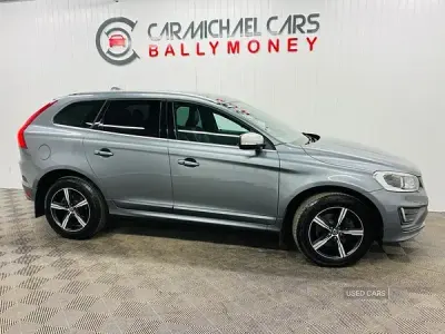 Second-hand Volvo XC60 R-Design 190 CP (139 kW) 2017 Gri SUV