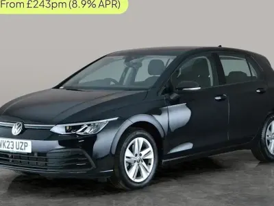 Used VW Golf VIII Life 131 HP (96 kW) 2023 Black Hatchback