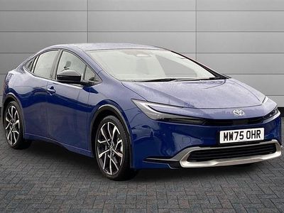 Used Toyota Prius 223 HP (164 kW) 2025 Lunar shadow Hatchback