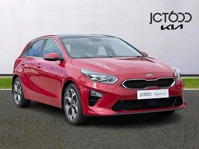 Used Kia Ceed First Edition 138 HP (101 kW) 2018 Red Hatchback