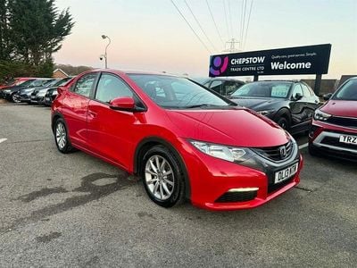 Red Used 2013 Honda Civic SE Hatchback | £3,999 (Fair price)