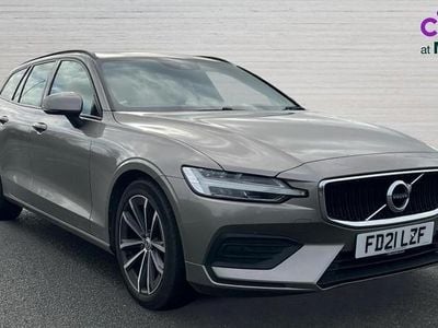 Used Volvo V60 Momentum 163 HP (119 kW) 2021 Metallic  pebble grey Estate