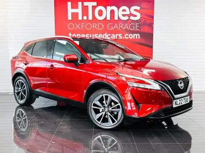 Used Nissan Qashqai S 140 HP (102 kW) 2022 Red SUV