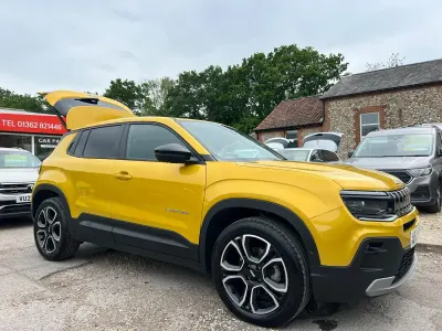 Used Jeep Avenger Summit 2025 Yellow SUV