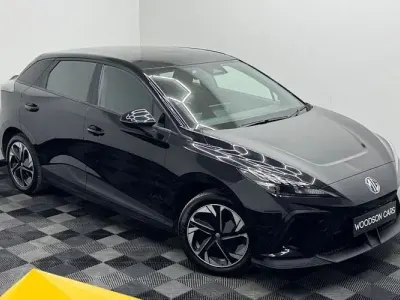 Used MG MG4 EV SE 150 kW (204 HP) 2024 Black Hatchback