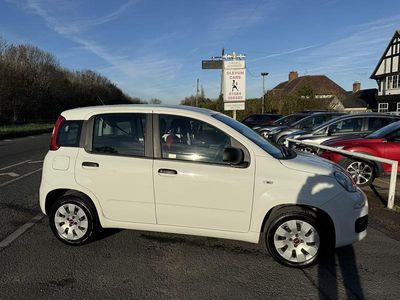 Used Fiat Panda Pop 69 HP (50 kW) 2018 White Hatchback