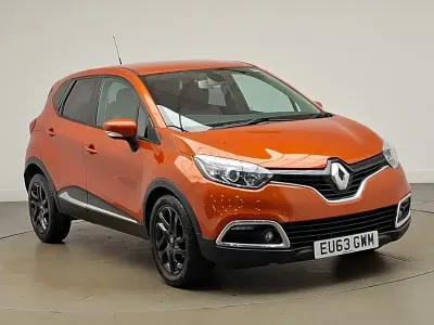 Used Renault Captur Dynamique 90 HP (66 kW) 2013 Orange SUV