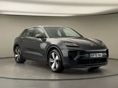 Begagnad Porsche Macan 300 kW (408 HK) 2025 Grå SUV