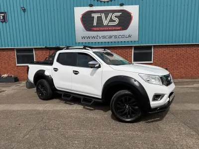 Used Nissan Navara Tekna 2019 White Pickup