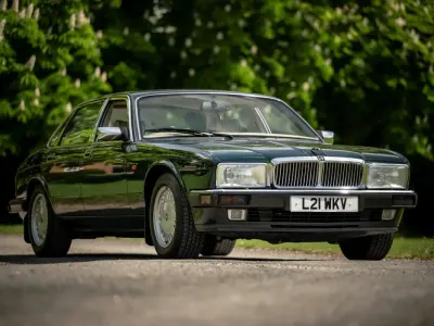 Używany Jaguar XJ 1994 Zielony Sedan/Limuzyna