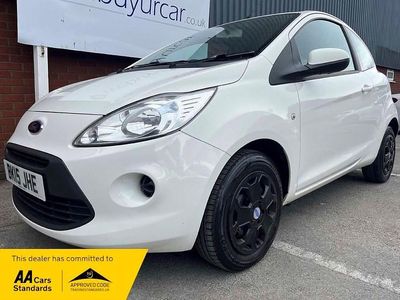 Used Ford Ka 69 HP (50 kW) 2015 White Hatchback
