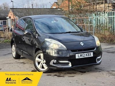 Used Renault Scénic III Dynamique 110 HP (80 kW) 2012 Black MPV