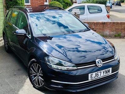 Used VW Golf VII SE 116 HP (85 kW) 2018 Estate
