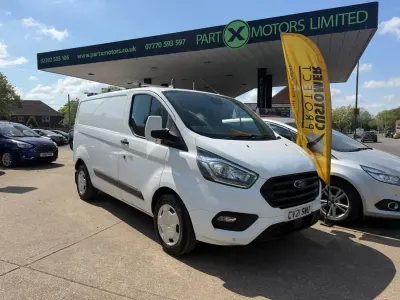 Begagnad Ford Transit Custom Trend 105 HK (77 kW) 2021 Vit Van