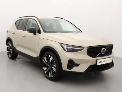 Used Volvo XC40 Ultra 2025 Gold SUV