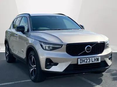 Usado Volvo XC40 Plus 163 CV (119 kW) 2023 SUV