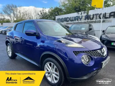 Second-hand Nissan Juke N-Connecta 2017 Albastru SUV