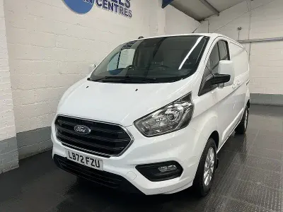 Used Ford Transit Custom Limited 130 HP (95 kW) 2023 White Van