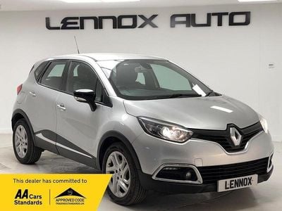 Used Renault Captur Dynamique 120 HP (88 kW) 2016 Silver SUV