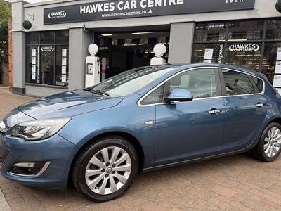 Used Vauxhall Astra Elite 165 HP (121 kW) 2013 Blue Hatchback