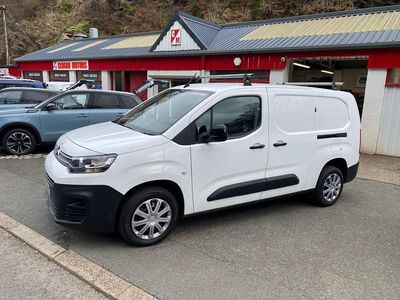 Used Citroën Berlingo 100 HP (73 kW) 2022 White MPV