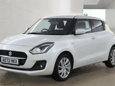 Usado Suzuki Swift SZ-T 83 HP (61 kW) 2023 Branco Citadino