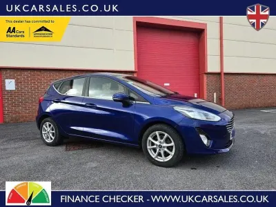Used Ford Fiesta Zetec 70 HP (51 kW) 2017 Blue Hatchback