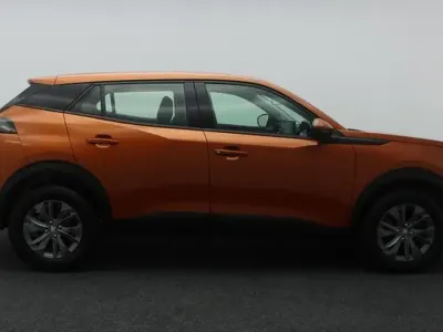 Used Peugeot 2008 Active 100 HP (73 kW) 2020 Orange SUV