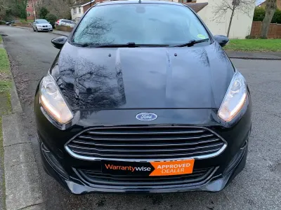 Used Ford Fiesta Titanium X 75 HP (55 kW) 2015 Black Hatchback