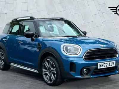Usado Mini Cooper Countryman Exclusive 136 HP (100 kW) 2022 Azul SUV