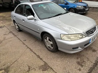 Used Honda Accord SE 147 HP (108 kW) 2002 Silver Sedan