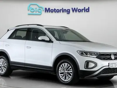 Used VW T-Roc Life 150 HP (110 kW) 2025 SUV
