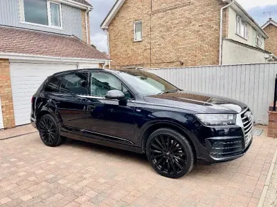 Used Audi Q7 S-Line 214 HP (157 kW) 2017 Blue SUV