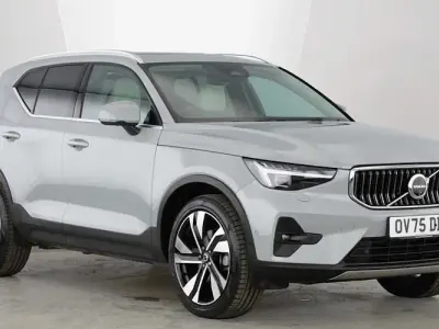Used Volvo XC40 Ultra 197 HP (144 kW) 2025 Grey SUV