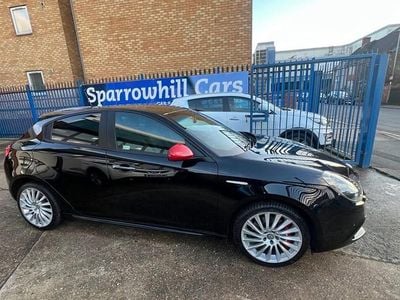 Black Used 2017 Alfa Romeo Giulietta Edizione Speciale Hatchback | £6,295 (Fair price)