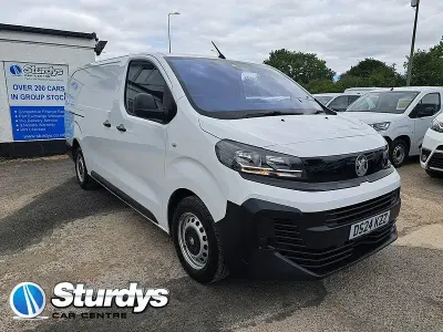 Used Vauxhall Vivaro 145 HP (106 kW) 2024 White MPV
