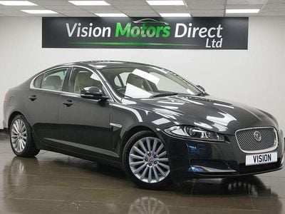 Used Jaguar XF Luxury 200 HP (147 kW) 2015 Grey Sedan