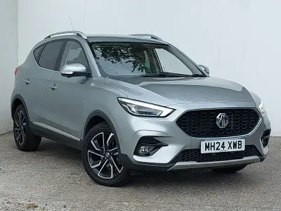 Używany MG ZS Exclusive 106 KM (77 kW) 2024 Srebrny SUV