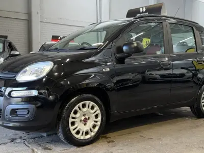 Begagnad Fiat Panda Easy 69 HK (50 kW) 2015 Svart Halvkombi