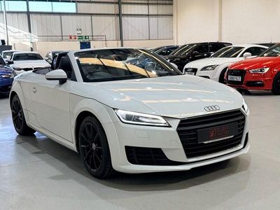 Used Audi TT Roadster Sport 184 HP (135 kW) 2015 White Cabriolet