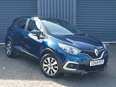Second-hand Renault Captur Play 90 CP (66 kW) 2019 Albastru SUV