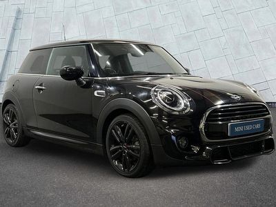 Used Mini Cooper Hatch 134 HP (98 kW) 2019 Black Hatchback