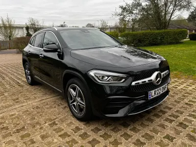 Usado Mercedes GLA250 Premium 2022 Preto SUV