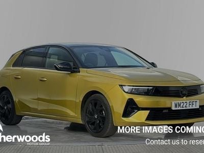 Used Vauxhall Astra GS Line 130 HP (95 kW) 2022 Yellow/black Hatchback