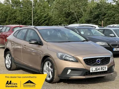 Used Volvo V40 2015 Bronze Hatchback