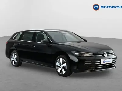 Usado VW Passat Life 204 HP (150 kW) 2025 Preto Carrinha